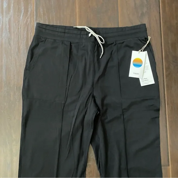 New with Tags Vuori womens Wideleg Pants With Pockets and logo Sz XL available - Picture 3 of 9